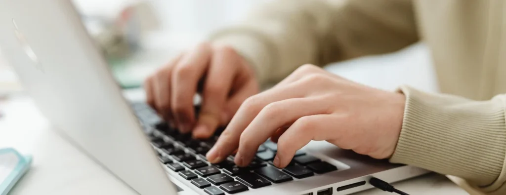 Contratti online: